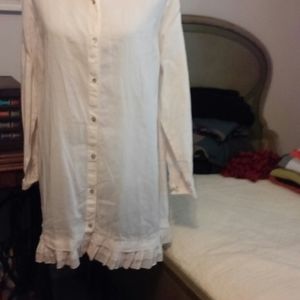 Soft Surroundings Beautiful long button down shirt